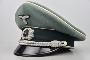 Army (Heer) officer visor cap 'Schirmmütze' by GBA Luxus from …