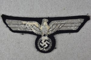 RARE army (Heer) black PANZER officer bullion breast eagle