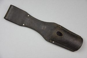 Early K98 leather bayonet frog