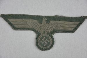 M40 army (Heer) 'BeVo' breast eagle