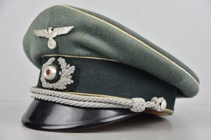 Army (Heer) infantry officers visor cap by Erel
