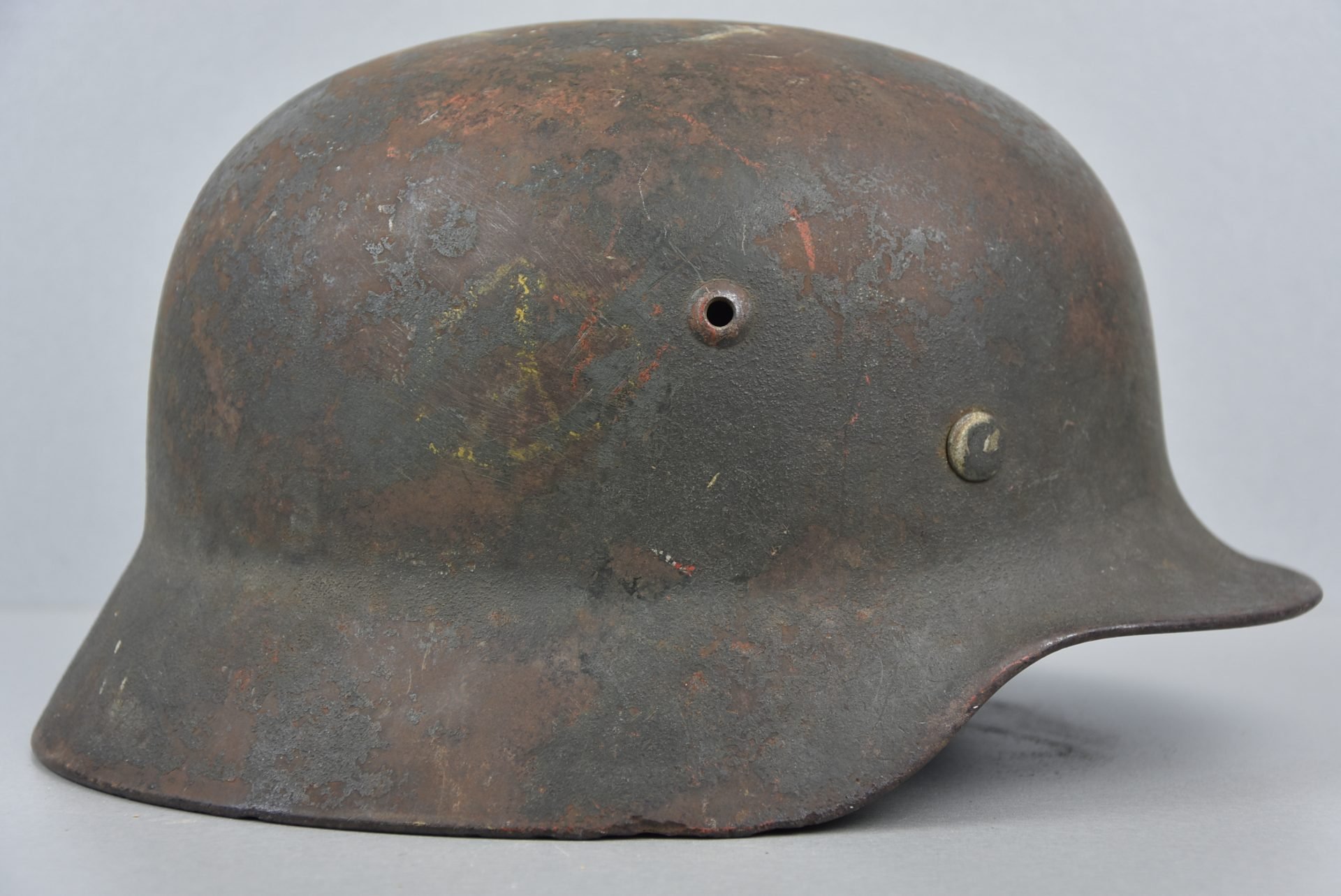 M35 army (Heeres) ex-DD reissued steel helmet Q64 — image 4