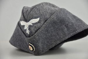 Luftwaffe overseas cap with RBNr.