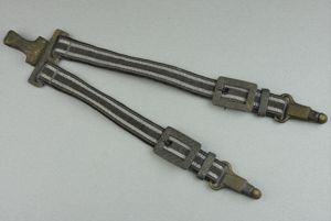 Luftwaffe officer dagger hangers by U.E.10 RZM