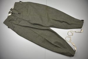MINT Wehrmacht/Waffen-SS M43 combat trousers with RBNr. 1944