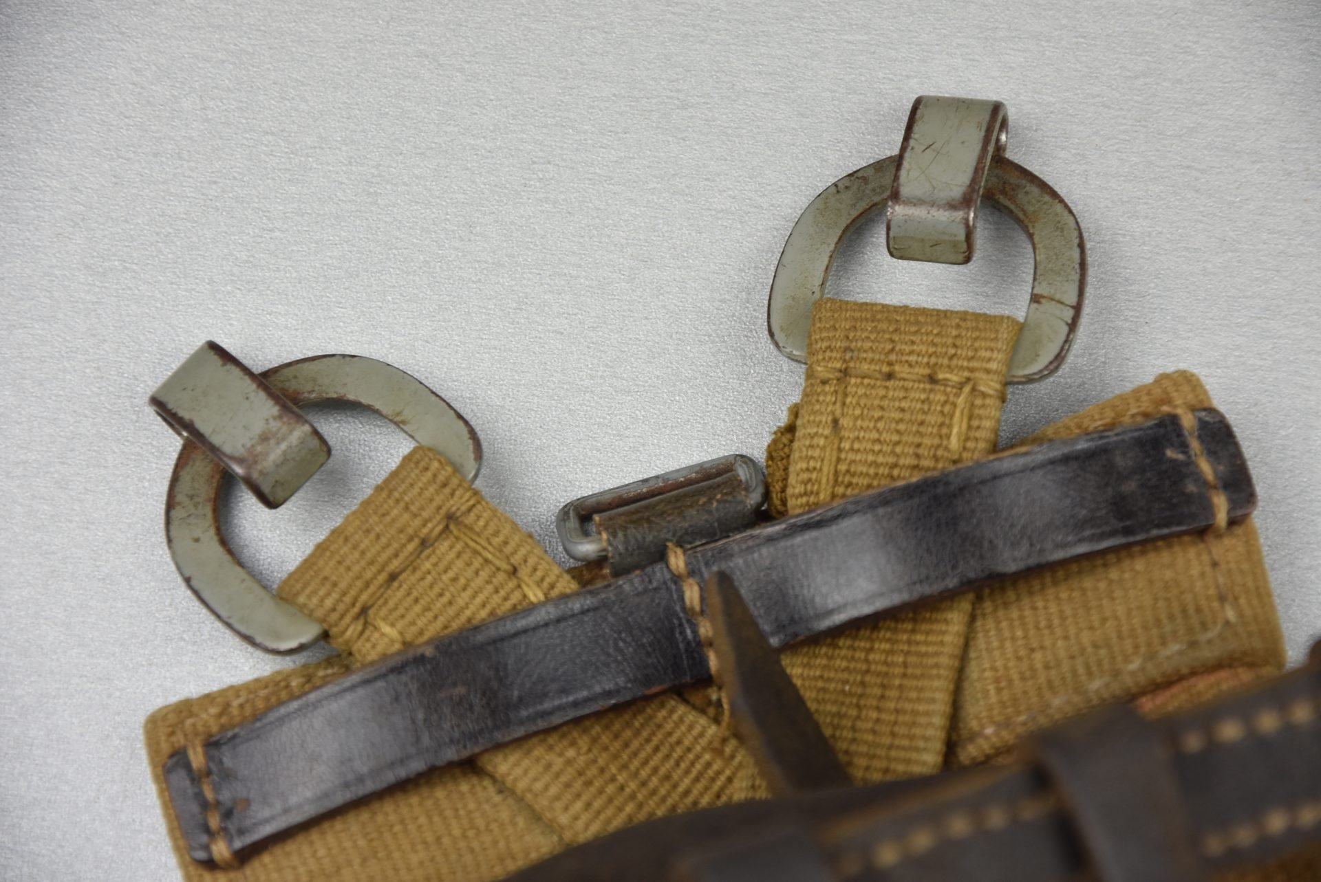 Wehrmacht A-frame 'Sturmgepack' by Max Müller Nürnberg 1940 — image 3