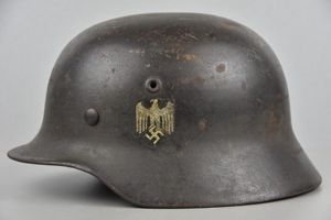 M40 Army (Heer) single decal steel helmet NS64