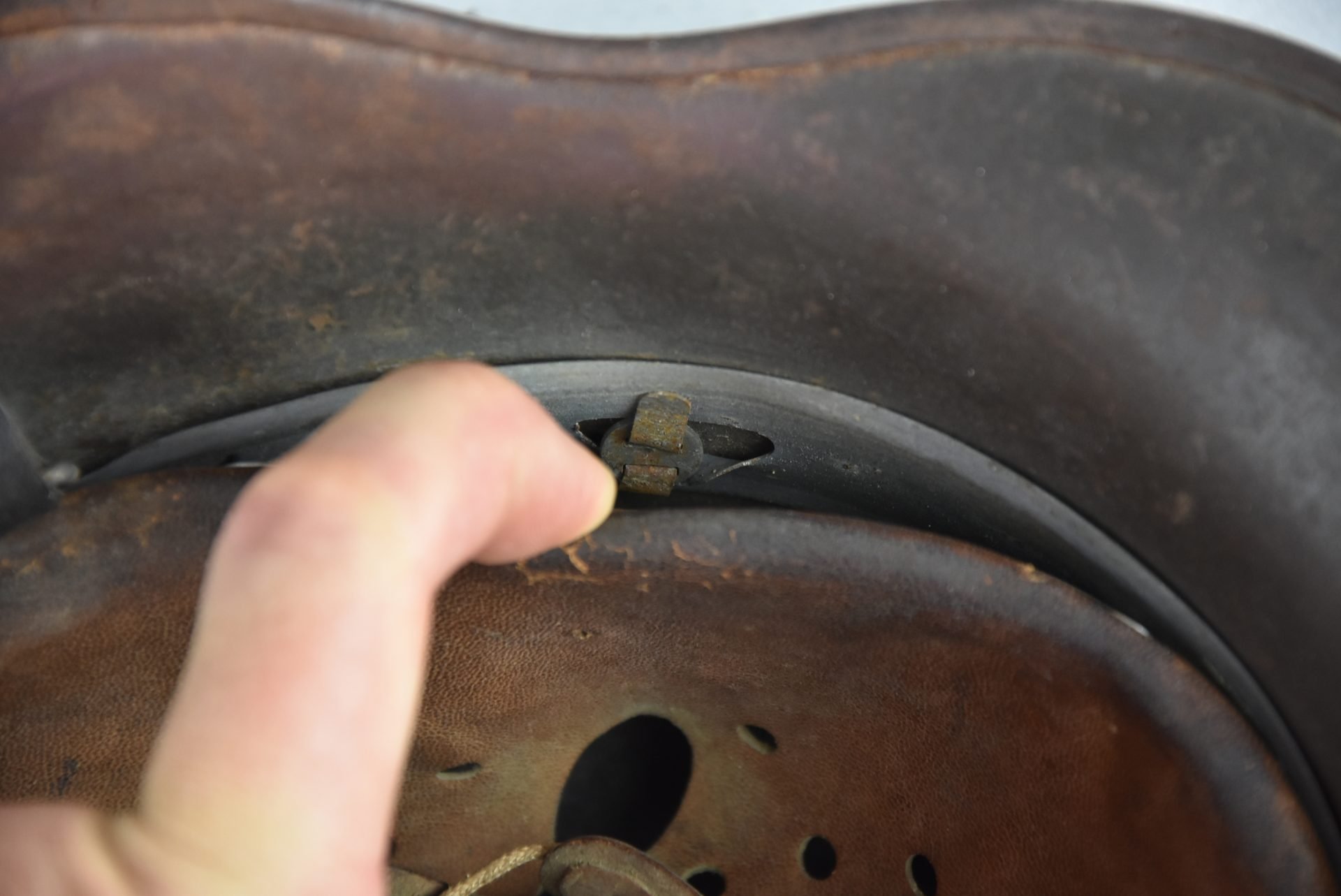 M18 army (Heer) 'transitional' reissue single decal steel helmet St.66 — image 18