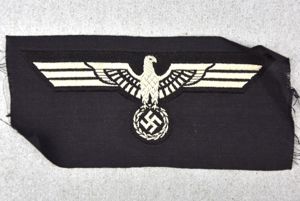 M33 Army (Heer) first pattern panzer 'BeVo' breast eagle