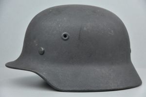 M40 Heer/Waffen-SS no decal steel helmet Q62 1943