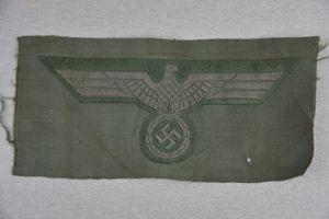 M40 army 'BeVo' breast eagle