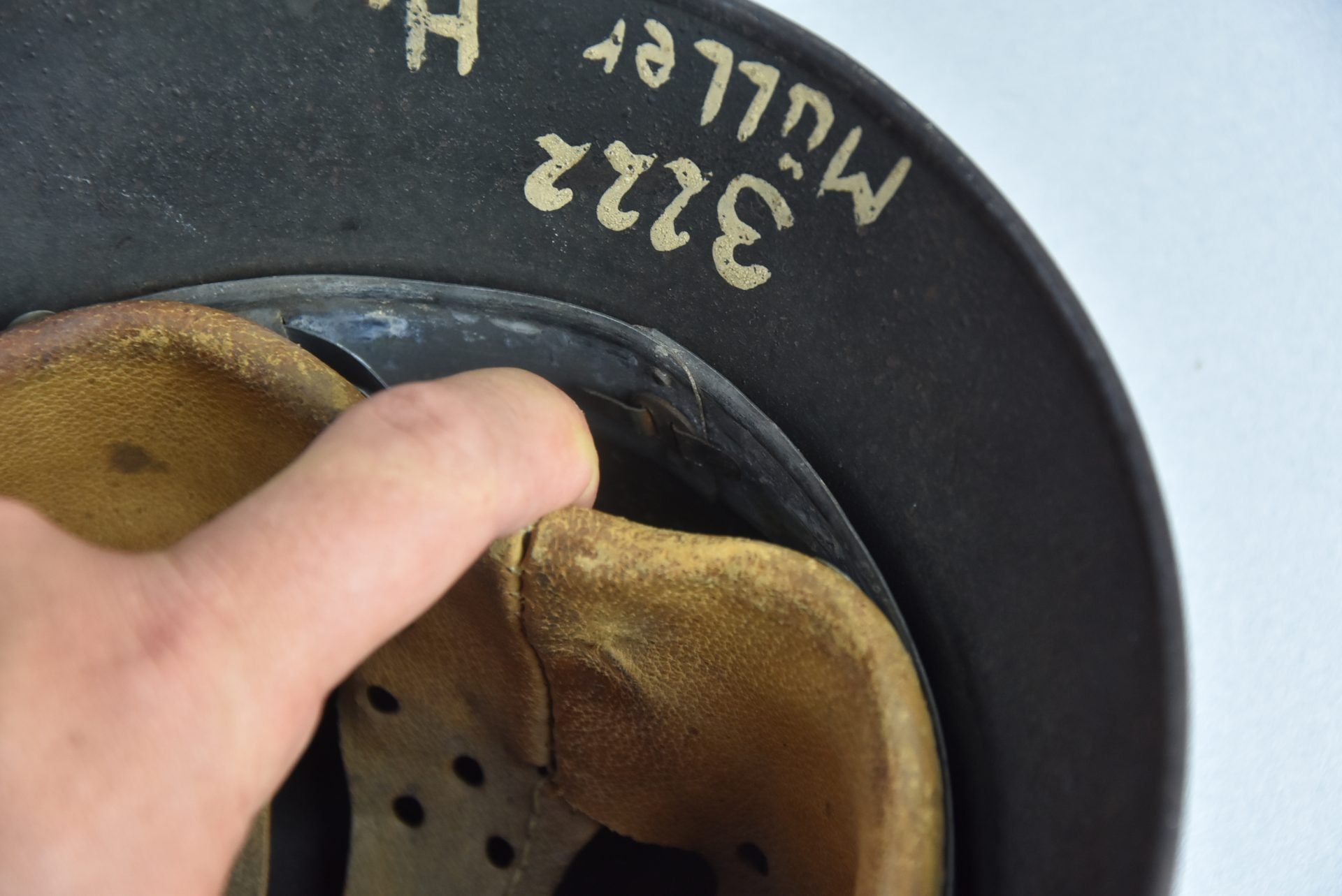 M35 army (Heer) reissue single decal steel helmet Q62 named — image 14