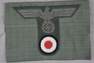 M40 Army BeVo T-eagle cap insignia