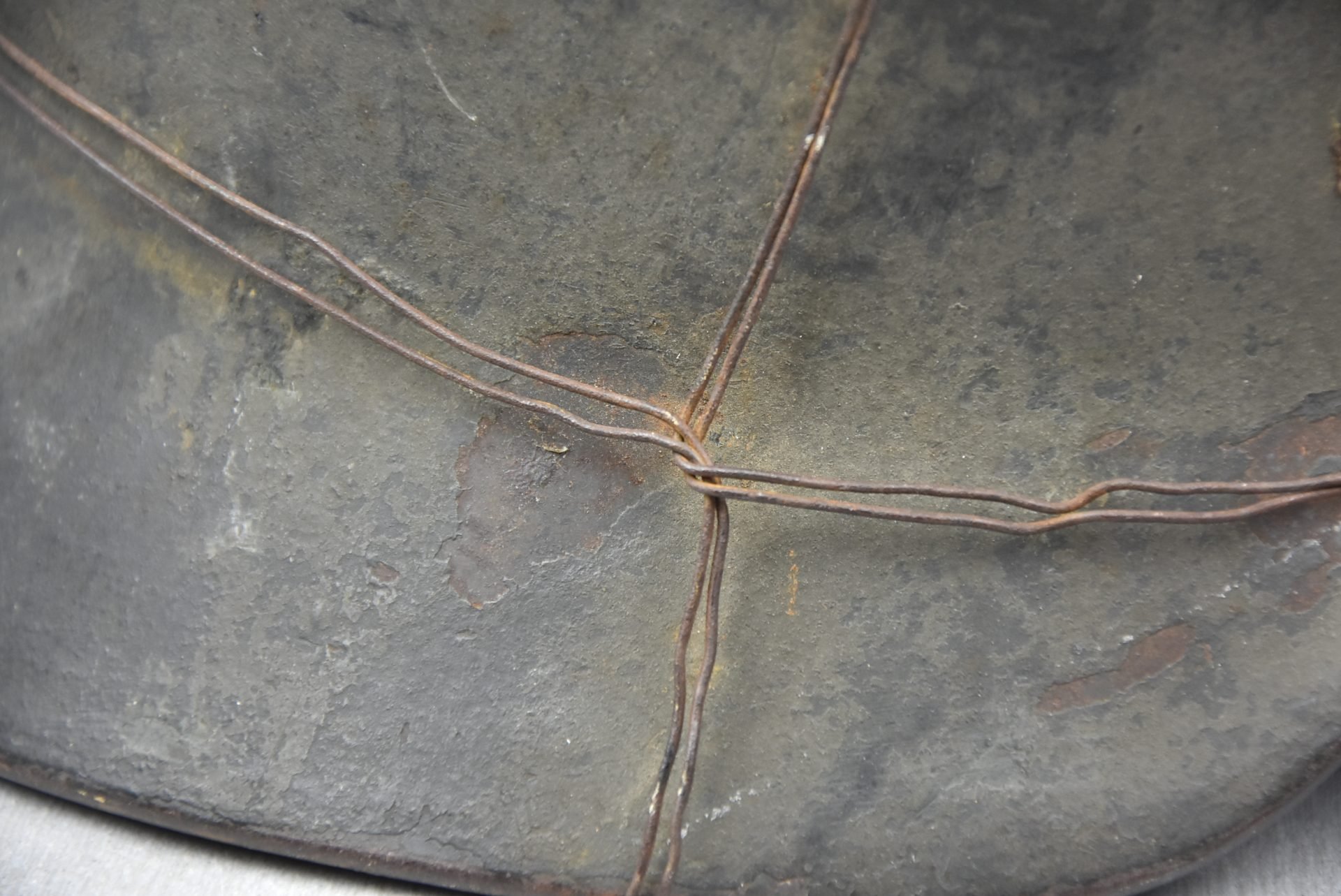 M35 army (Heer) camouflage with wire steel helmet — image 10