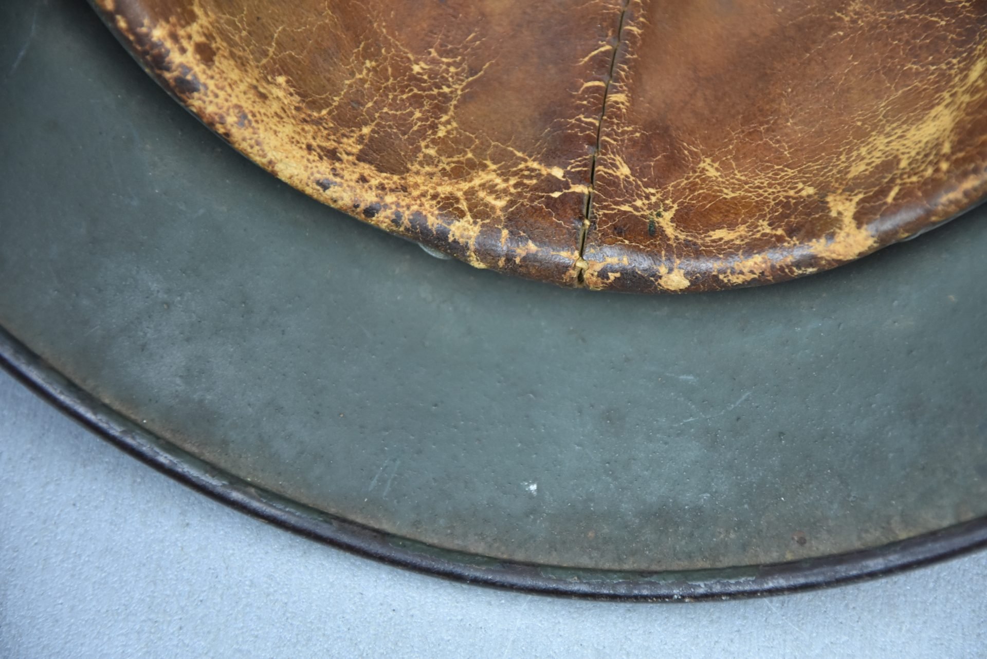 M35 army (Heer) camouflage with wire steel helmet — image 21