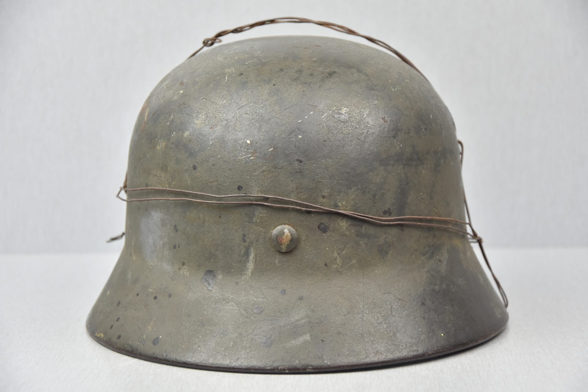 M35 army (Heer) camouflage with wire steel helmet — image 5