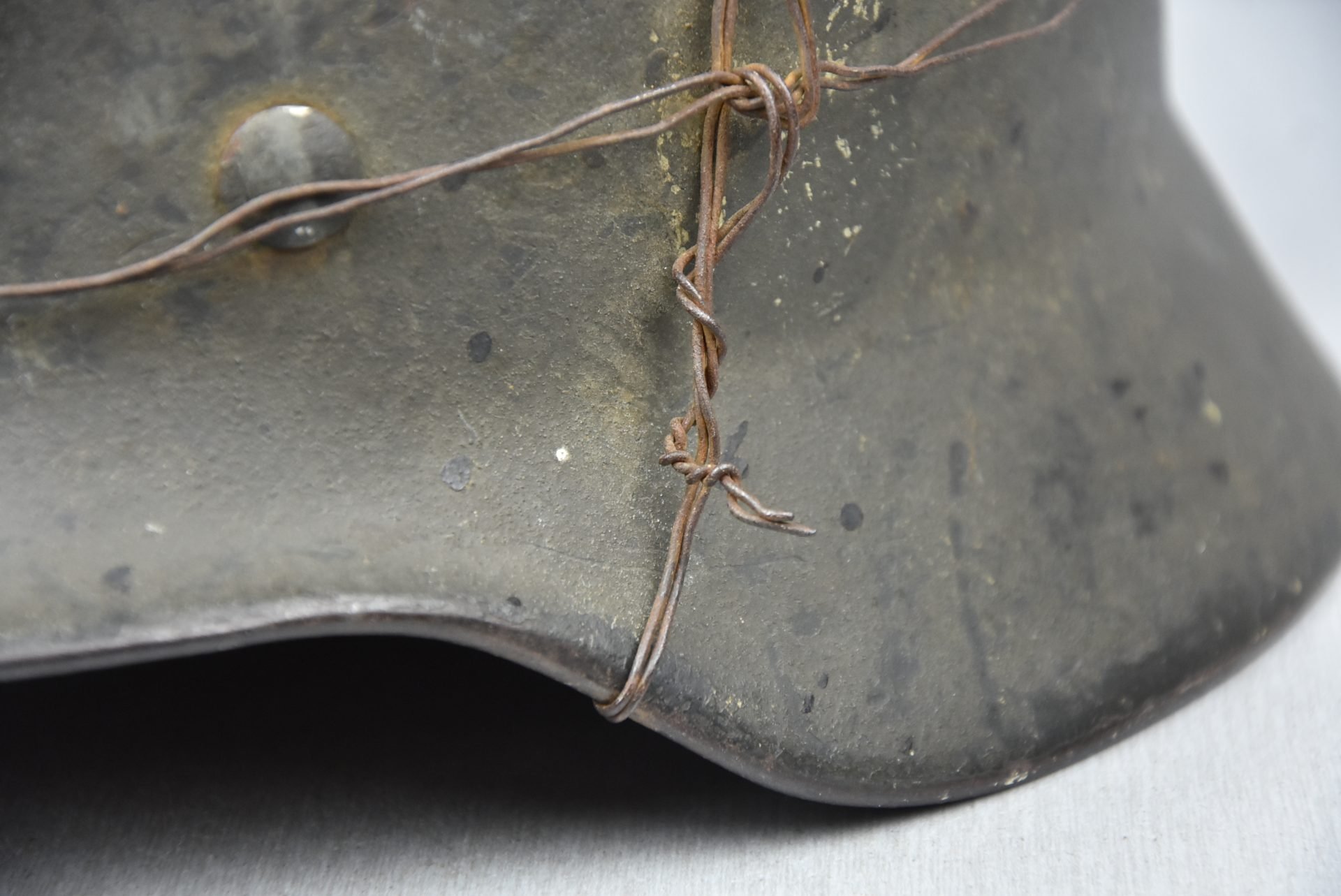 M35 army (Heer) camouflage with wire steel helmet — image 7