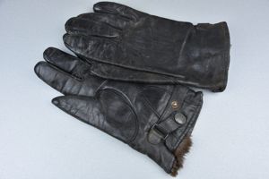 Wehrmacht/Waffen-SS leather officer winter gloves