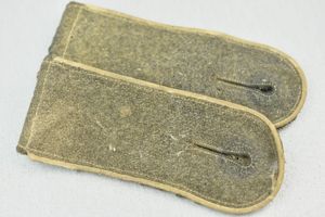 M40 army (Heer) infantry enlisted shoulder boards