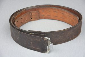 Early choclate brown Luftwaffe equipment belt