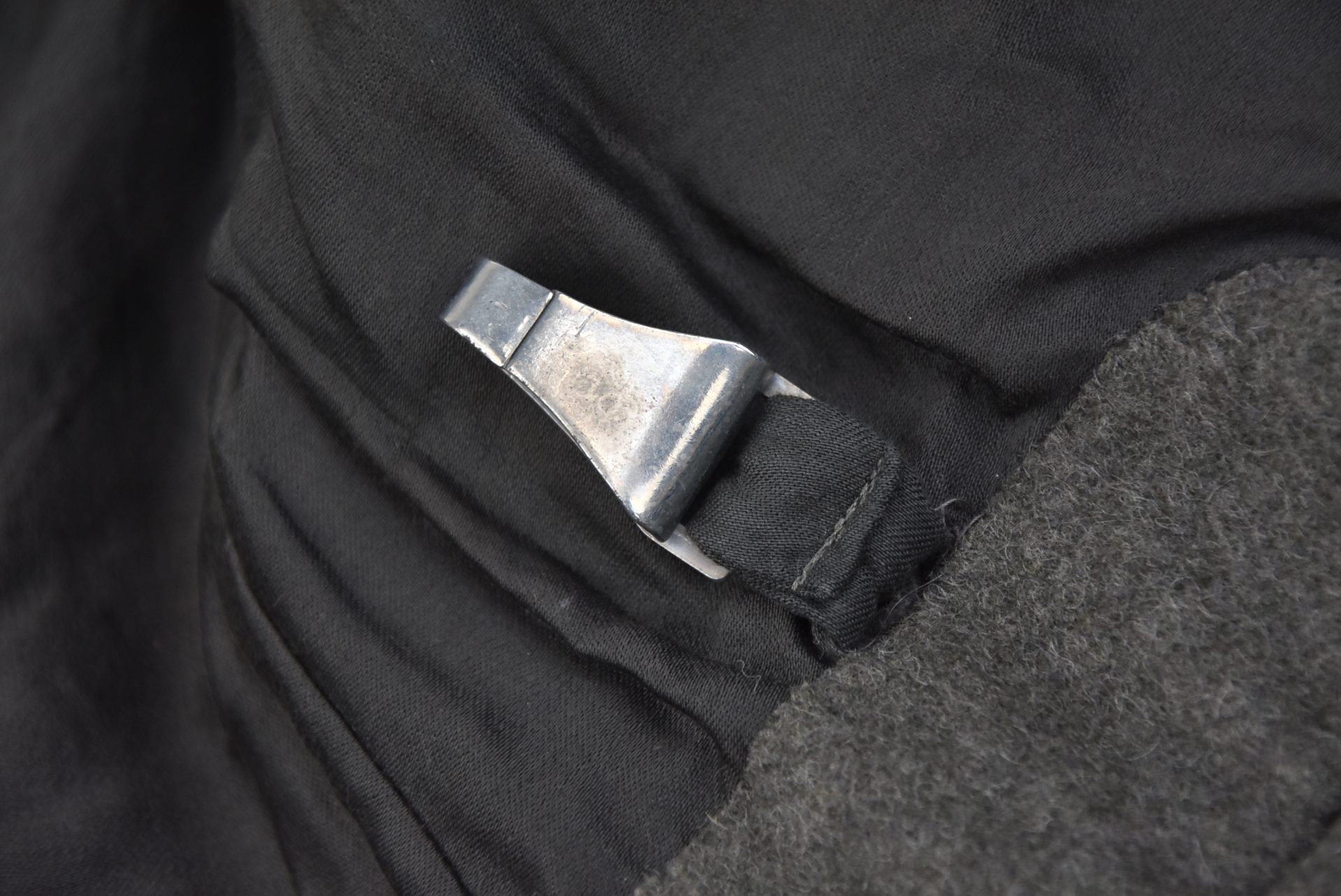 Waffen-SS 3rd Panzer Division 'Totenkopf' officer Feldbluse for SS-Untersturmführer — image 36