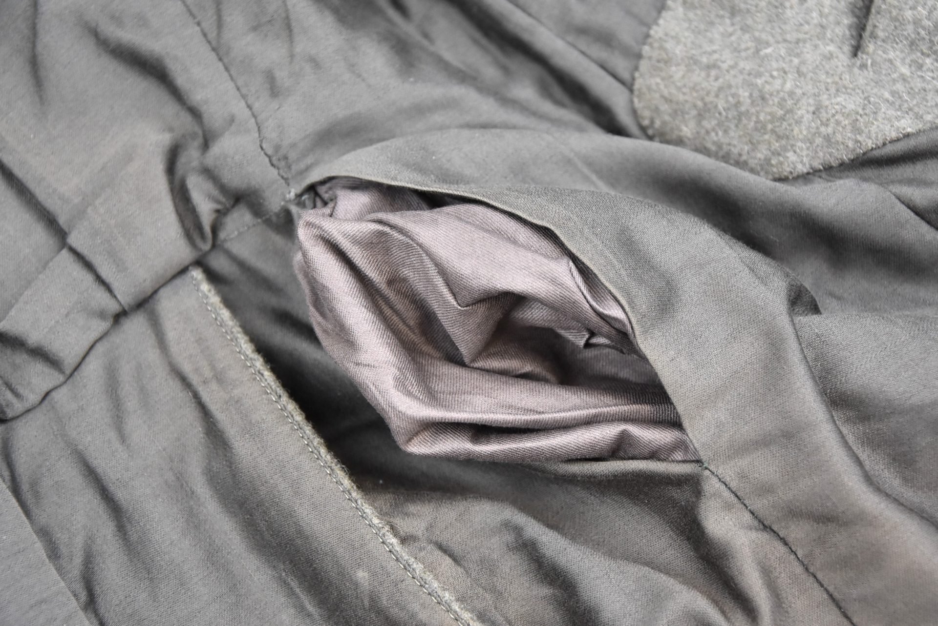 Waffen-SS 3rd Panzer Division 'Totenkopf' officer Feldbluse for SS-Untersturmführer — image 38