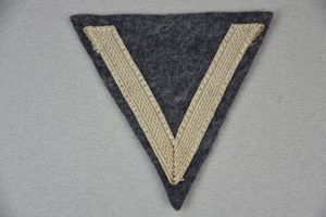 Luftwaffe Gefreiter rank chevron