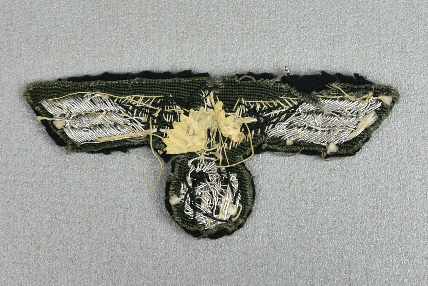 Army (Heer) officer bullion breast eagle — image 2
