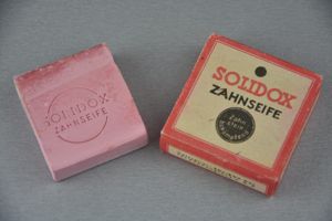 Wehrmacht Thootsoap/paste 'Solidox Zahnseife'
