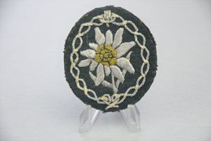 Gebirgsjäger officer sleeve edelweiss in bullion