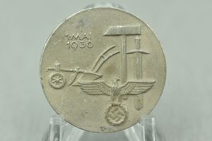 Day badge tinnie Tag Der Arbeit '1 Mai 1936' by …