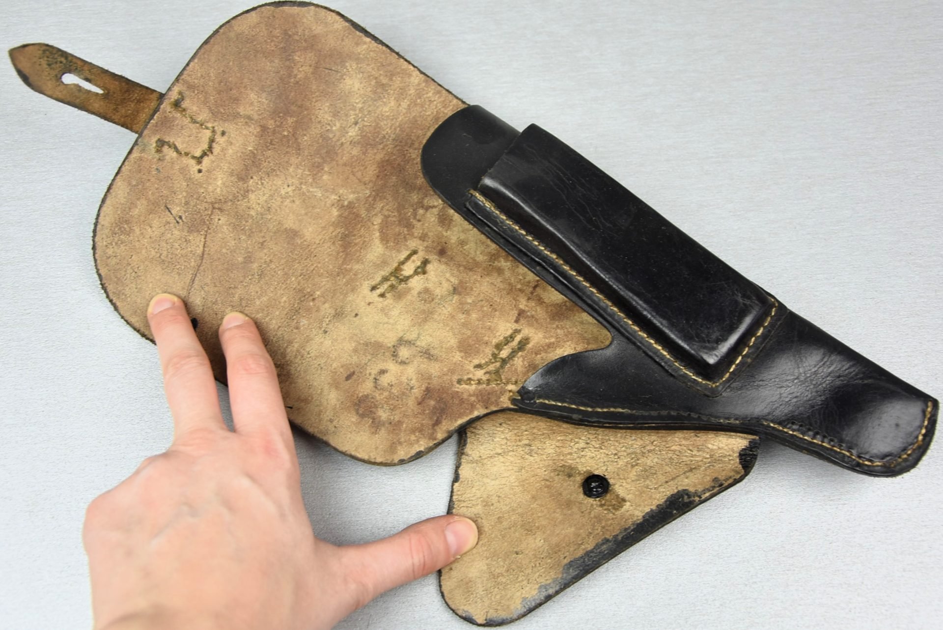 MINT P38 soft shell pistol holster by dkk 1944 — image 2