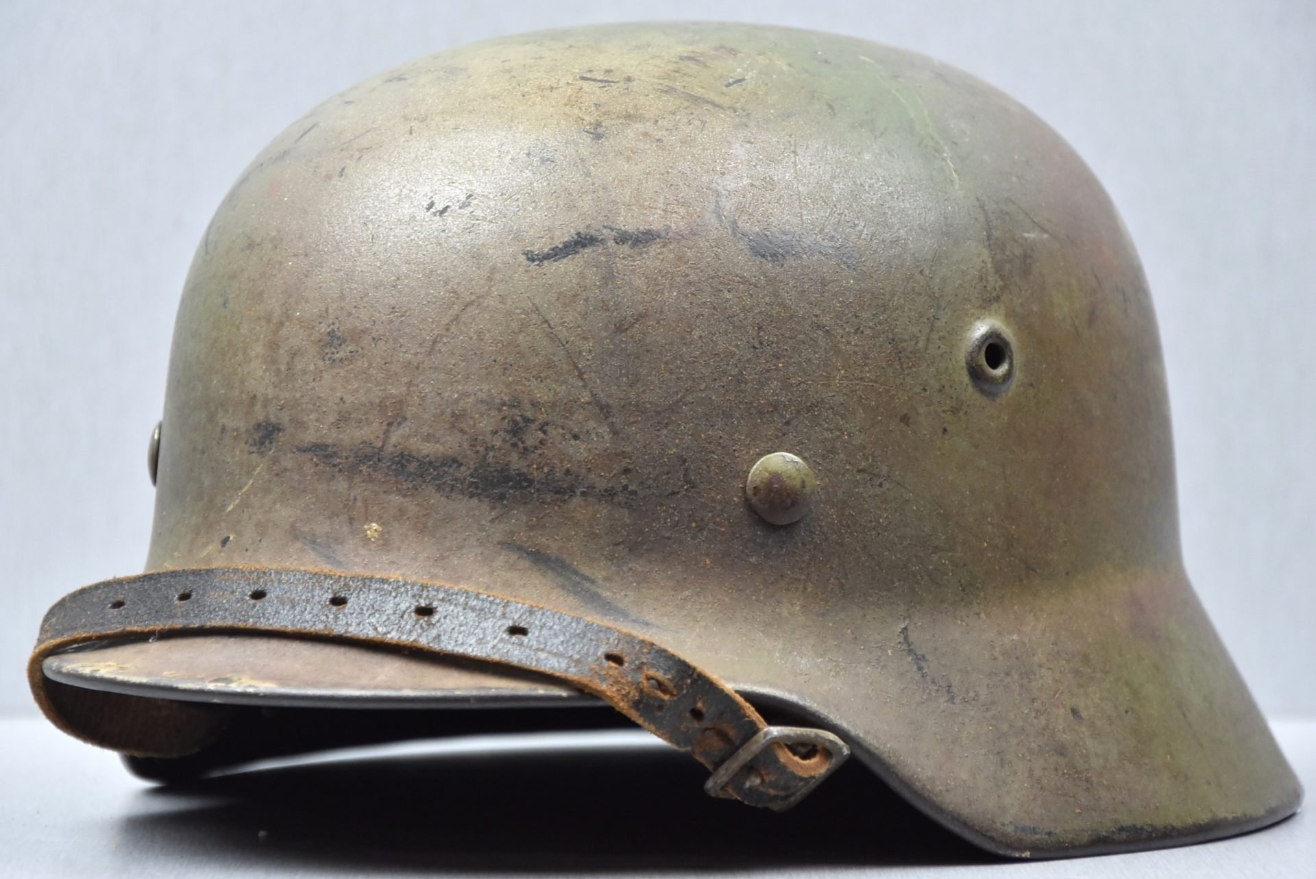 M40 Luftwaffe 'Normandy' camouflage helmet SE64 — image 3