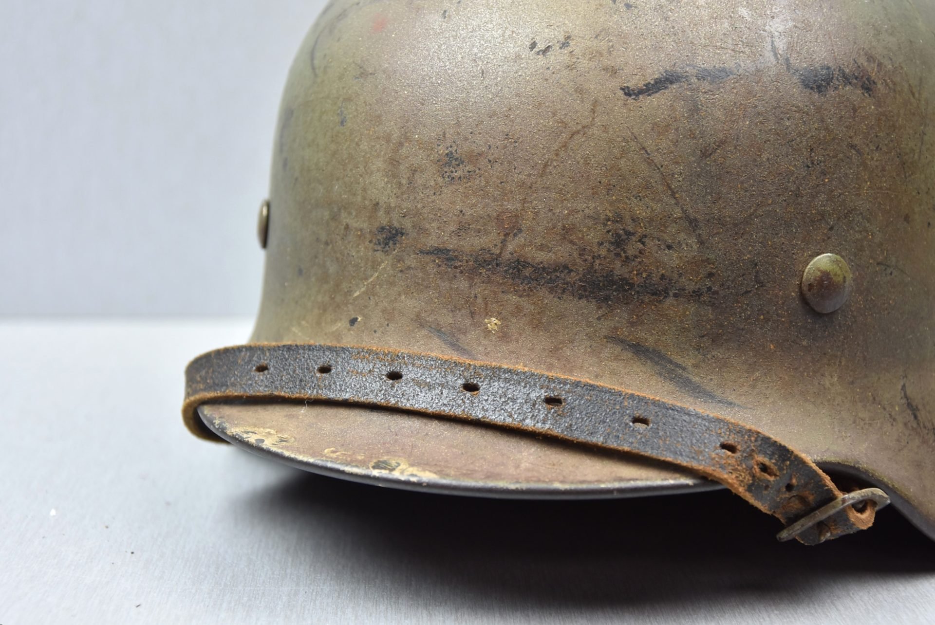 M40 Luftwaffe 'Normandy' camouflage helmet SE64 — image 7