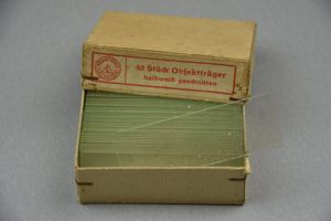 Wehrmacht medical 'Objectträger' microscop glasses