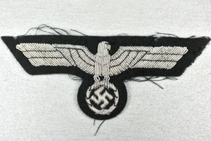 Army (Heer) officer bullion breast eagle