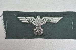 M38 army (Heer) officer 'BeVo' flatwire cap eagle