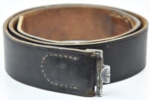 Early Wehrmacht leather equipment belt with aluminum hook 1939