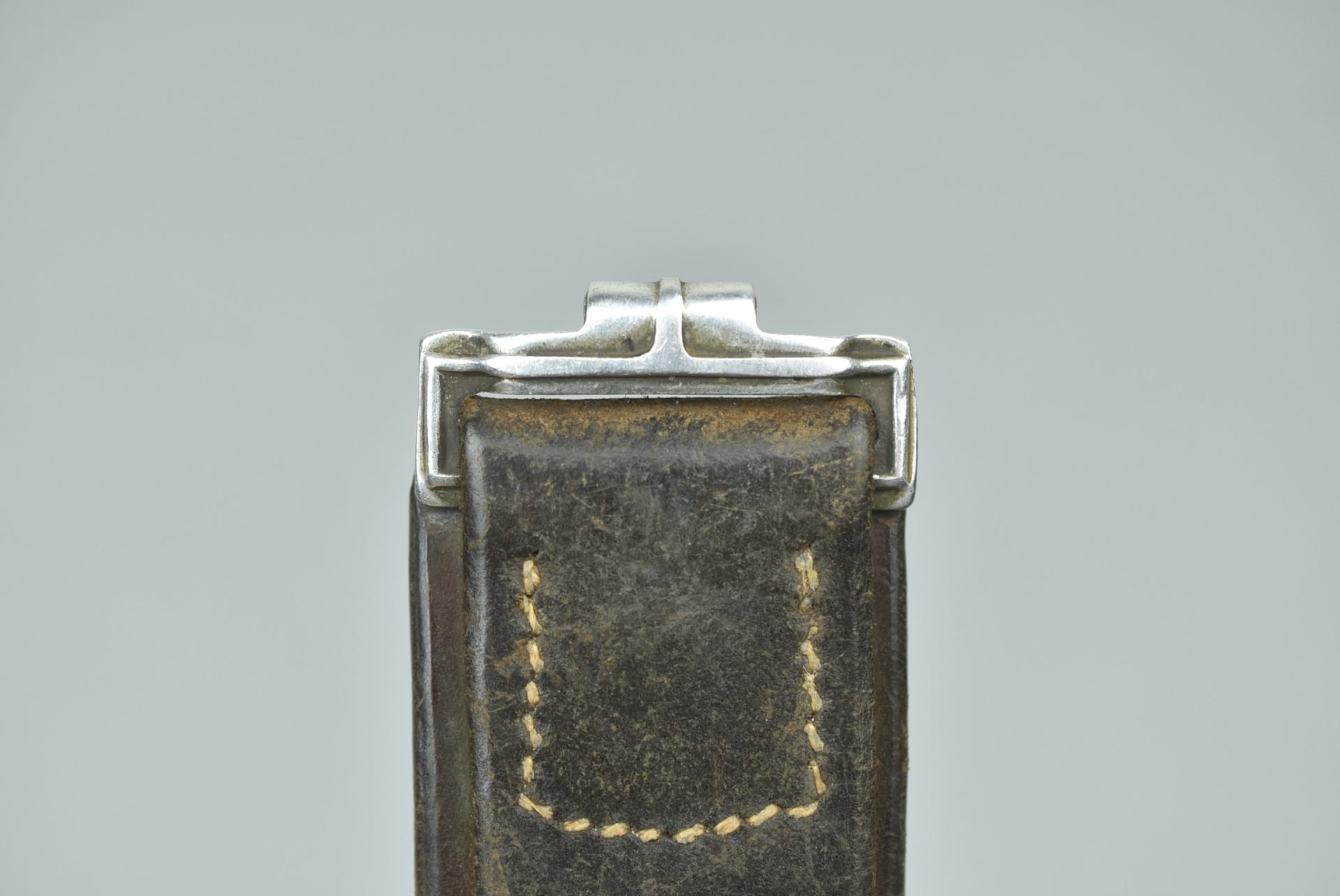 Early Wehrmacht leather equipment belt with aluminum hook 1939 — image 12