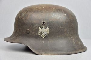 M42 army (Heer) single decal steel helmet NS66