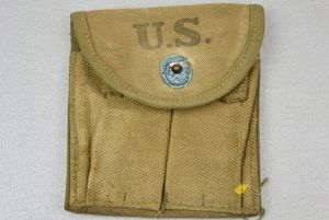 WW2 USA M1A1 Carabine magazine pouch by J.Q.M.D. 1942