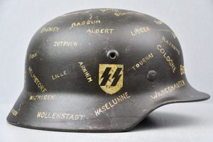M40 Waffen-SS single decal 'souvenir' steel helmet Q66