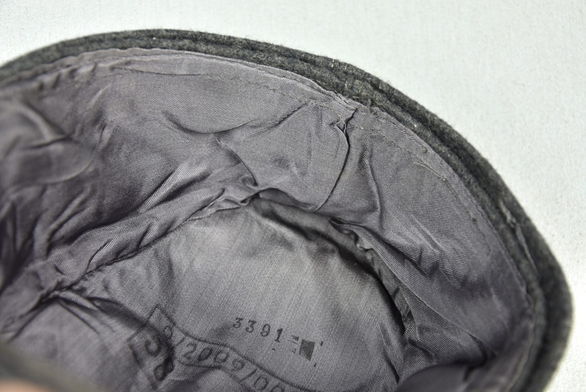 M43 Luftwaffe field cap 'Einheitsfeldmütze' with RBNr. 1943 — image 22