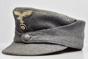 Luftwaffe 1st pattern field cap 'Bergmütze' ca.1941