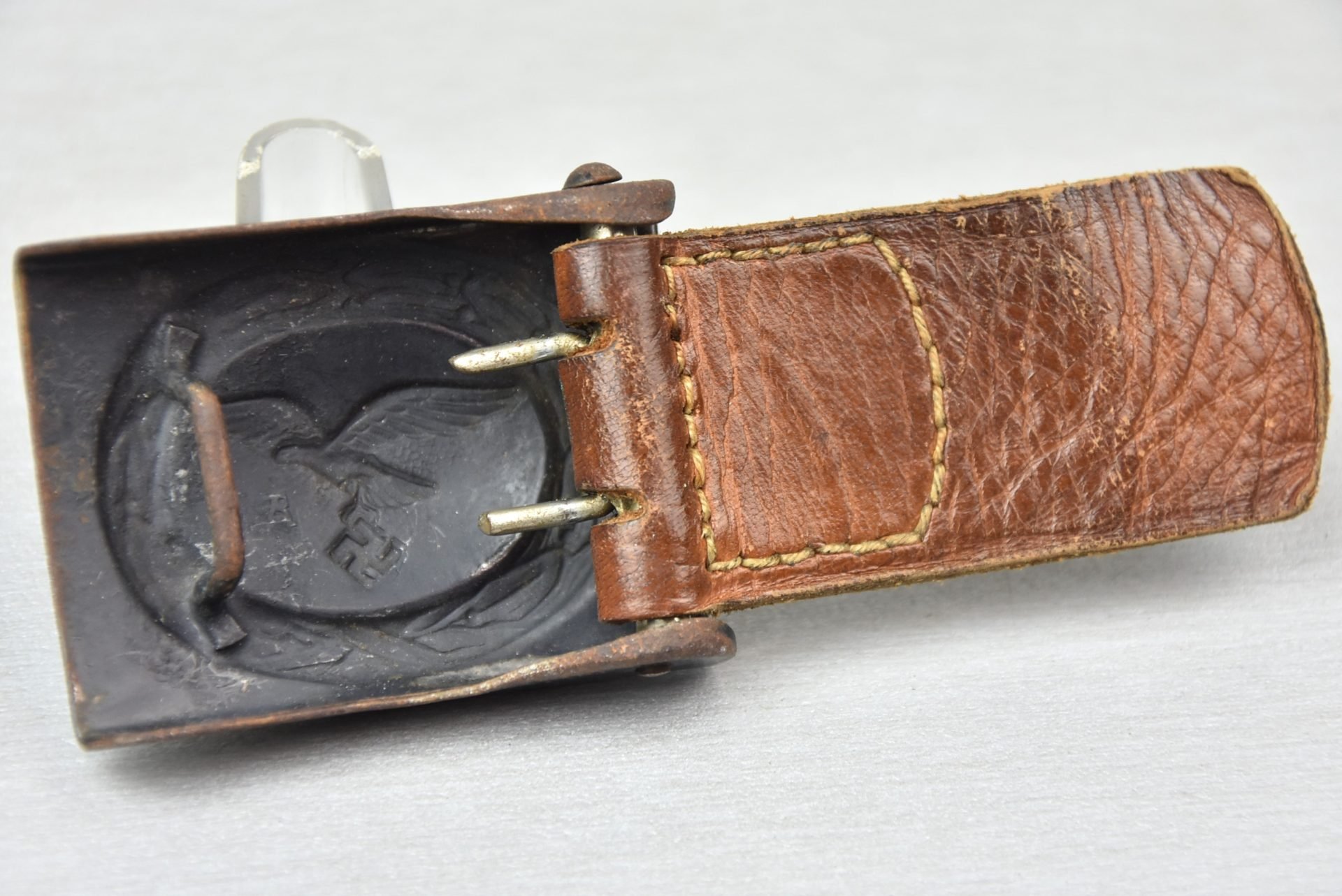 Luftwaffe belt buckle by Hermann Aurich 1940 — image 2