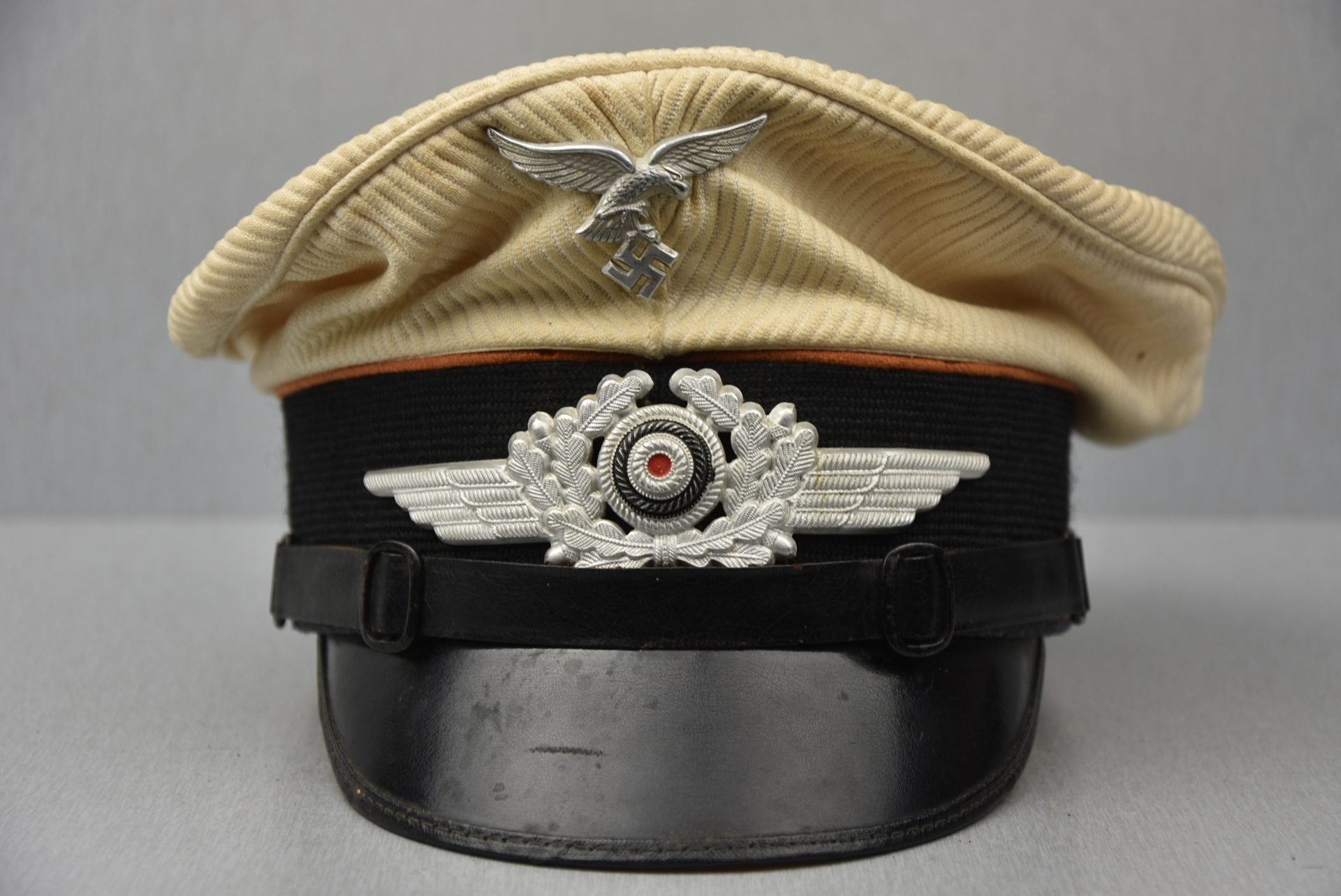 Luftwaffe enlisted white topped visor cap for signals — image 2
