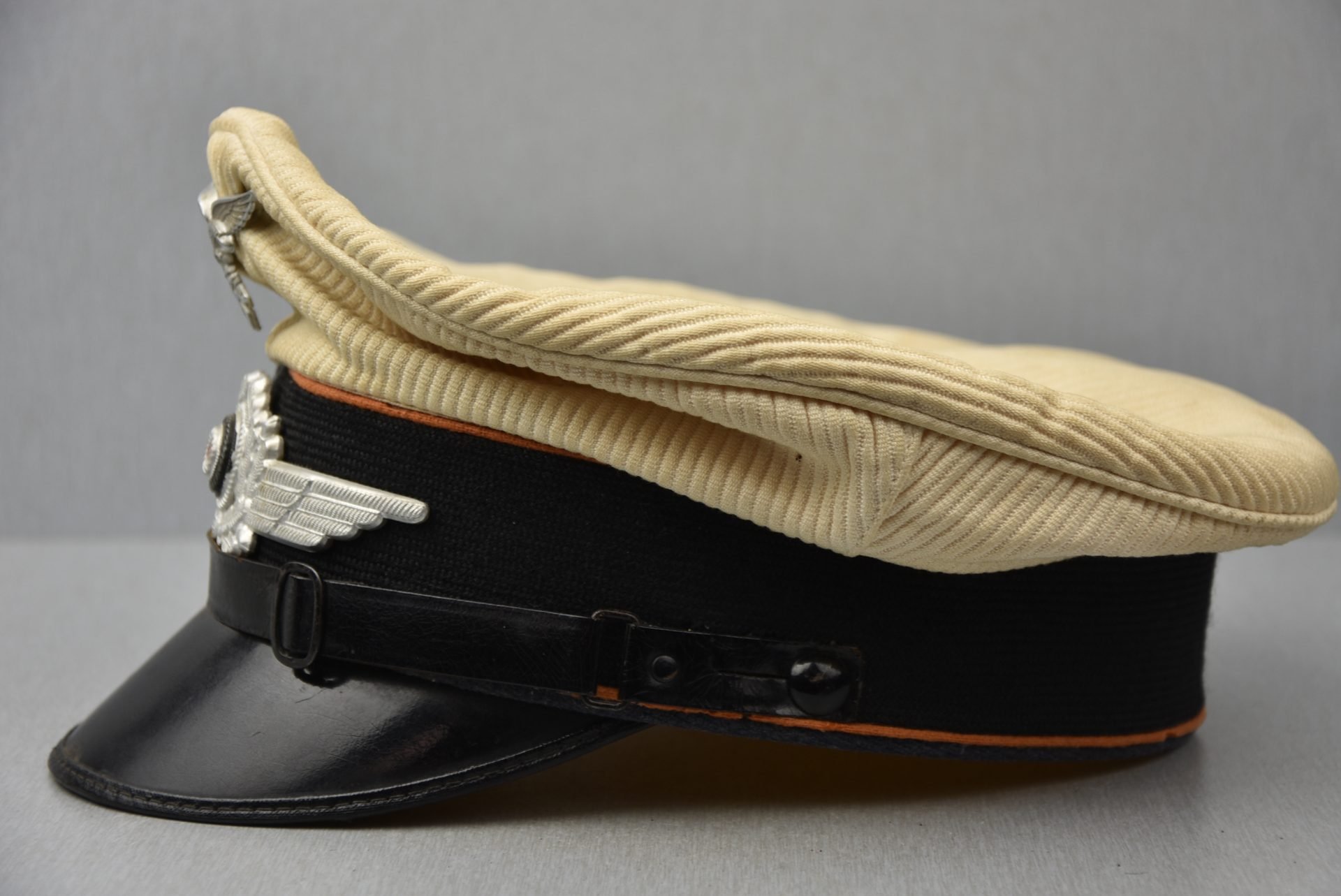 Luftwaffe enlisted white topped visor cap for signals — image 3