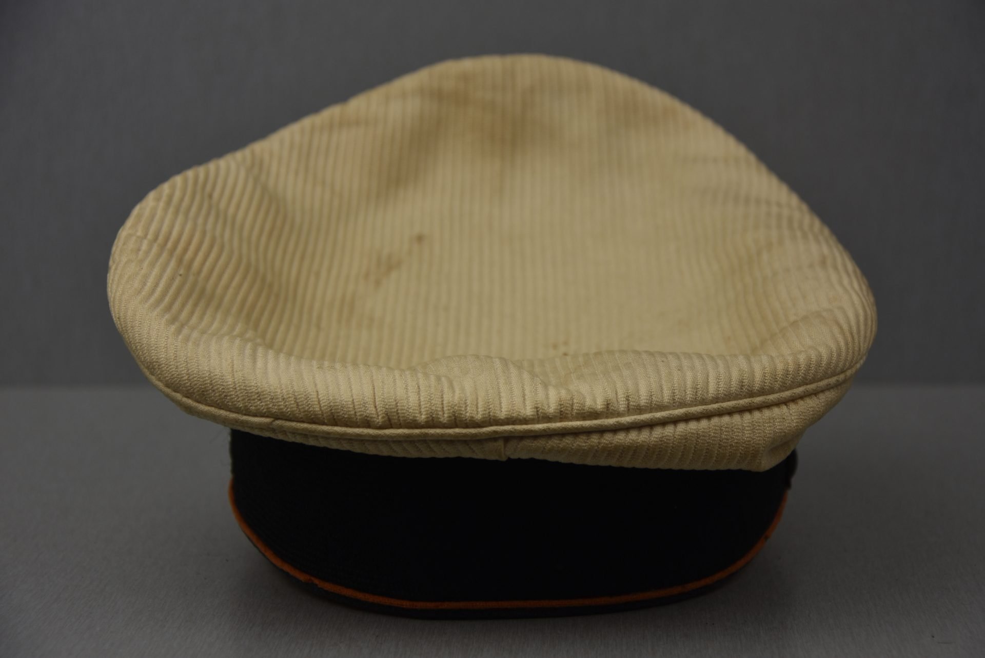 Luftwaffe enlisted white topped visor cap for signals — image 4