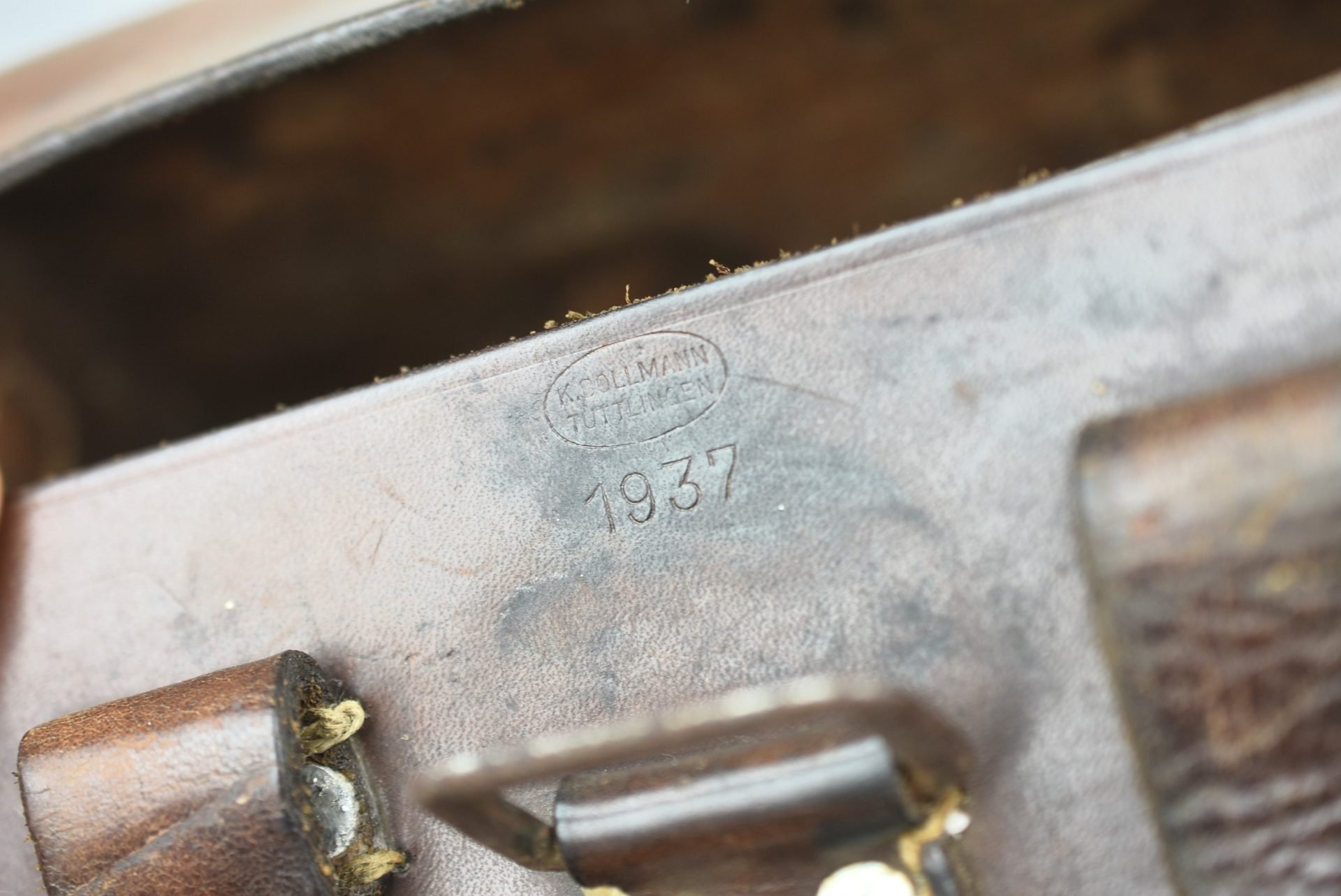 Wehrmacht 'Sanitäter' medic pouch right side by K. Bollmann 1937 — image 11