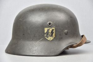 M40 Waffen-SS single decal steel helmet Q64